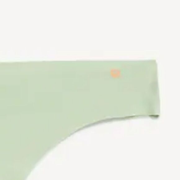 Old navy 2x size Light Green Seamless Thong Low-Rise No-Show panty womens soft - Picture 8 of 10